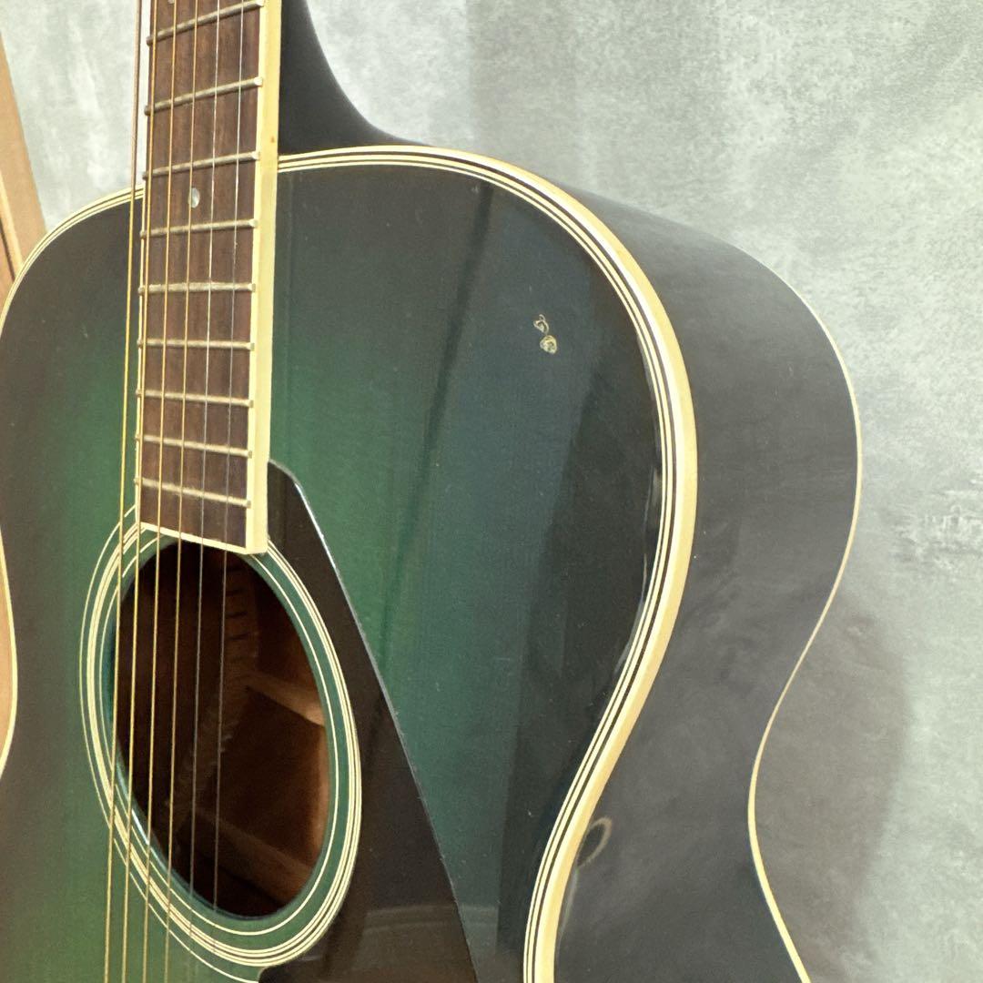 Ｒ　ヤマハ　YAMAHA　FS-423S TMB アコギ　ギター　ケース付