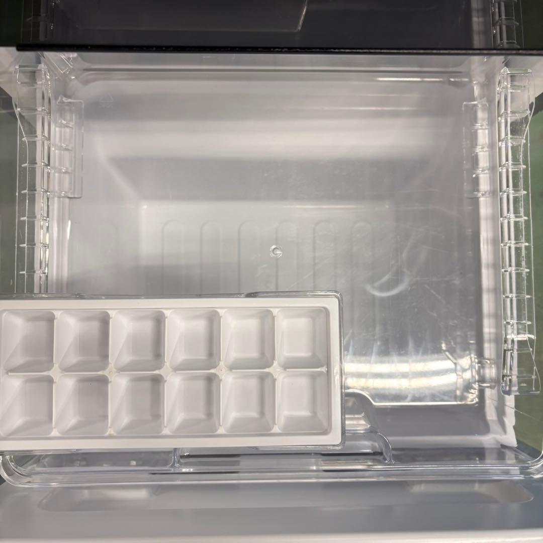 665 ガラストップ　鏡面　2022年　極美品　冷蔵庫　小型　一人暮らし　洗濯機