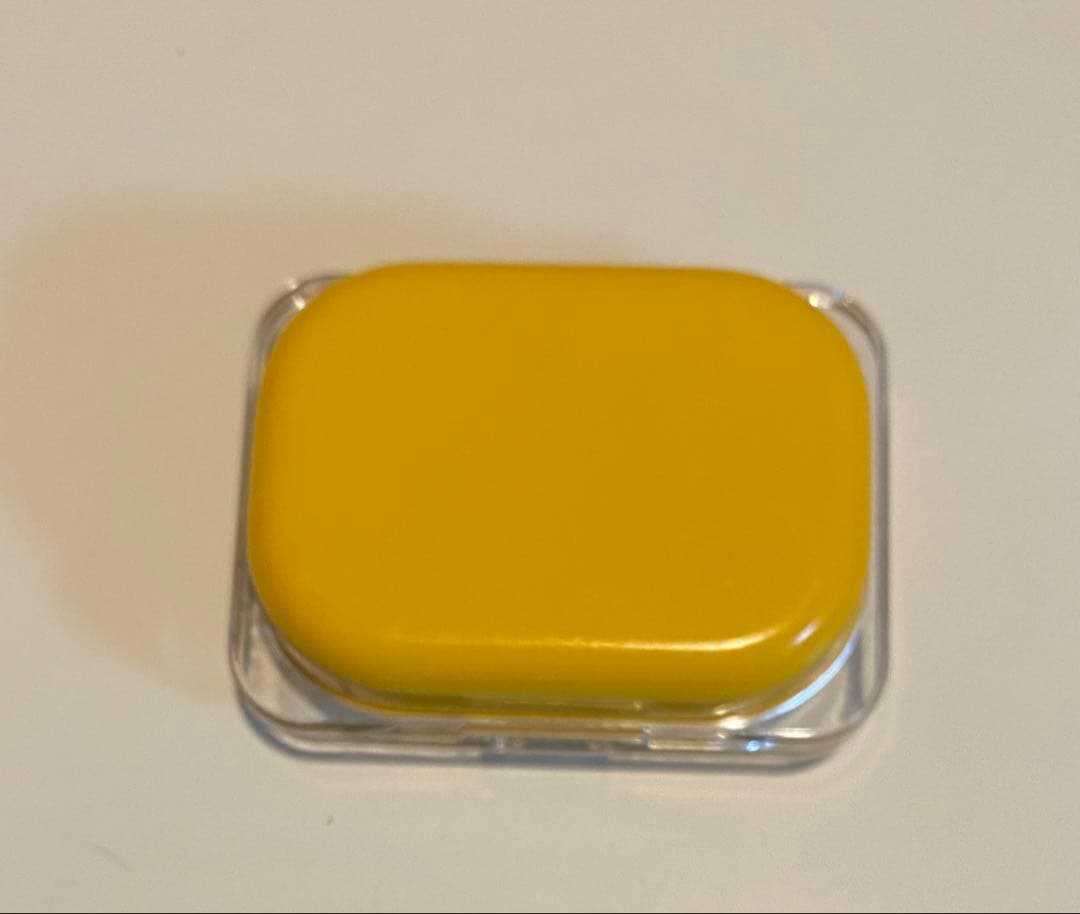 Nothing Ear(a) イエロー　美品中古