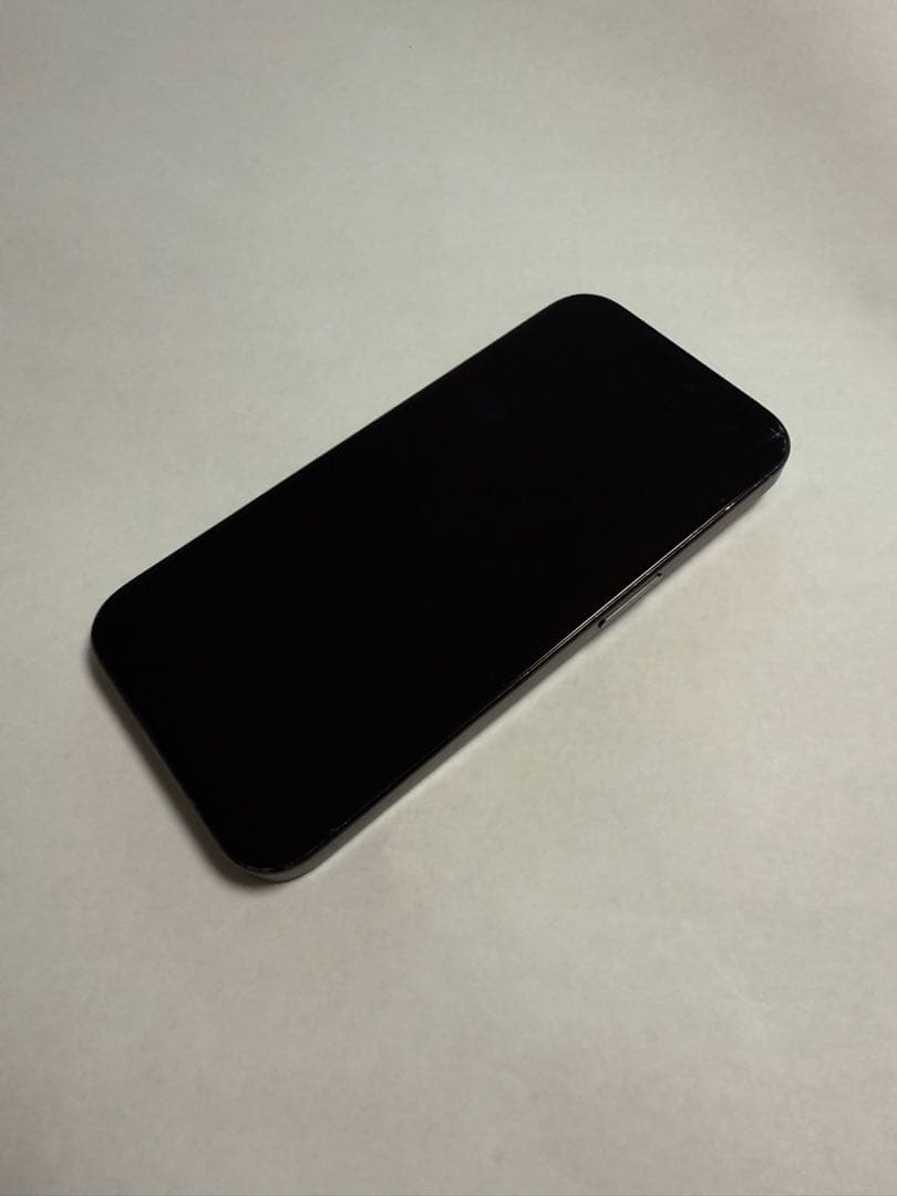 iPhone15pro 256GB 本体 ジャンク品　画面割れ　背面割れ