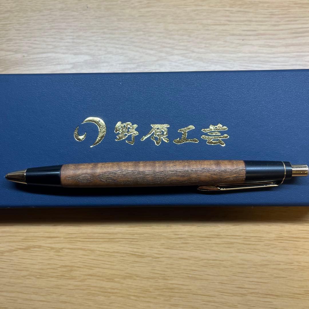 もも