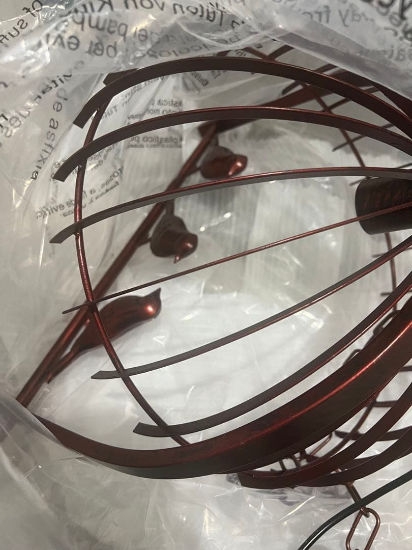 鳥モチーフのブロンズペンダントライト