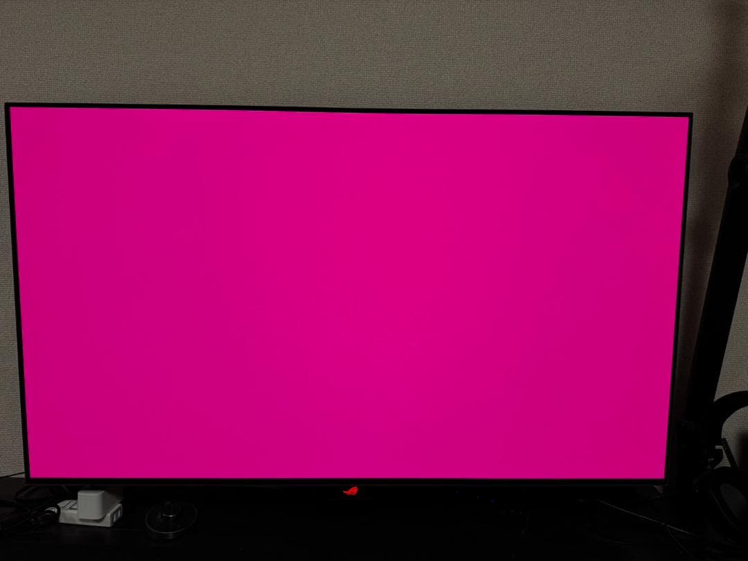 ASUS PG42UQ OLED (41.5型 4K, 有機EL, 138Hz)