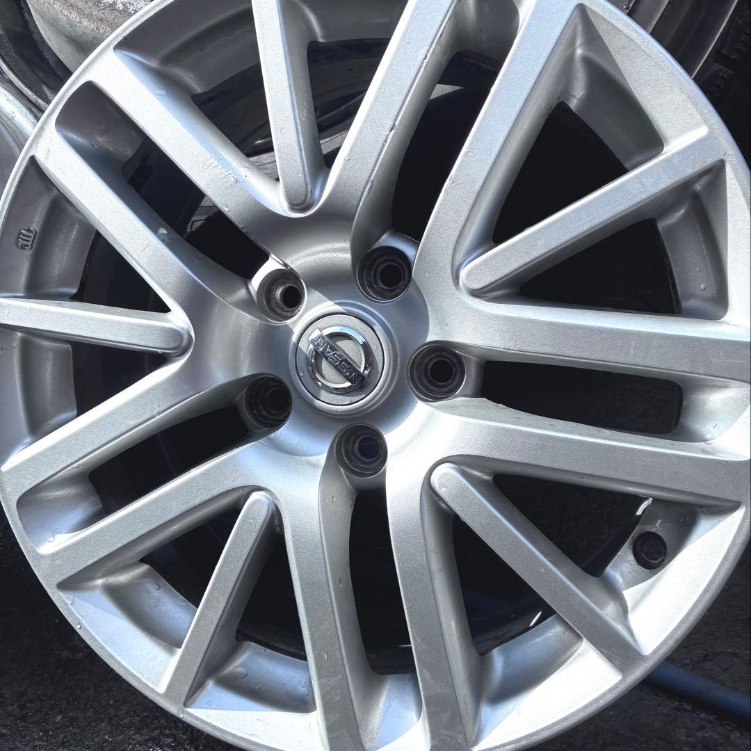 日産純正17インチ　アルミホイール