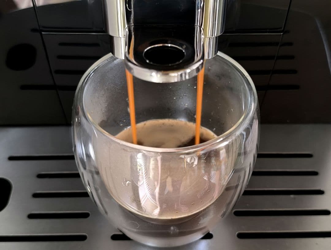 デロンギマグニフィカS コンパクト全自動コーヒーマシン ECAM23120B 4