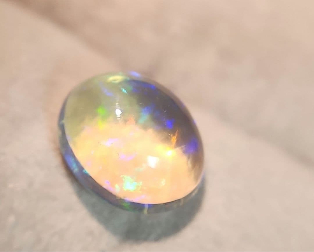 天然ウォーターオパール 1.577ct