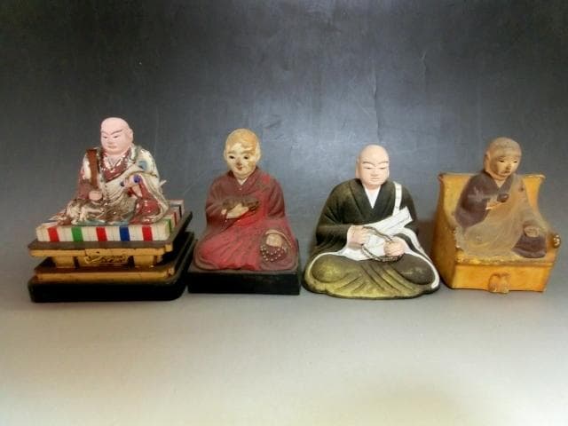 土人形■仏像 4体 空海 弘法大師 親鸞？坐像 御坊様 木彫り 土物 骨董品■
