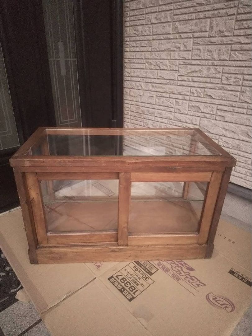 木製ガラス2段ショーケース