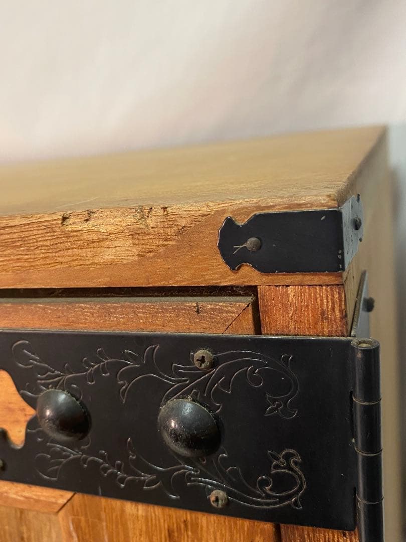 2794❣️ 桐箪笥 小型収納棚 3段 衣装ダンス 着物 チェスト 観音開き