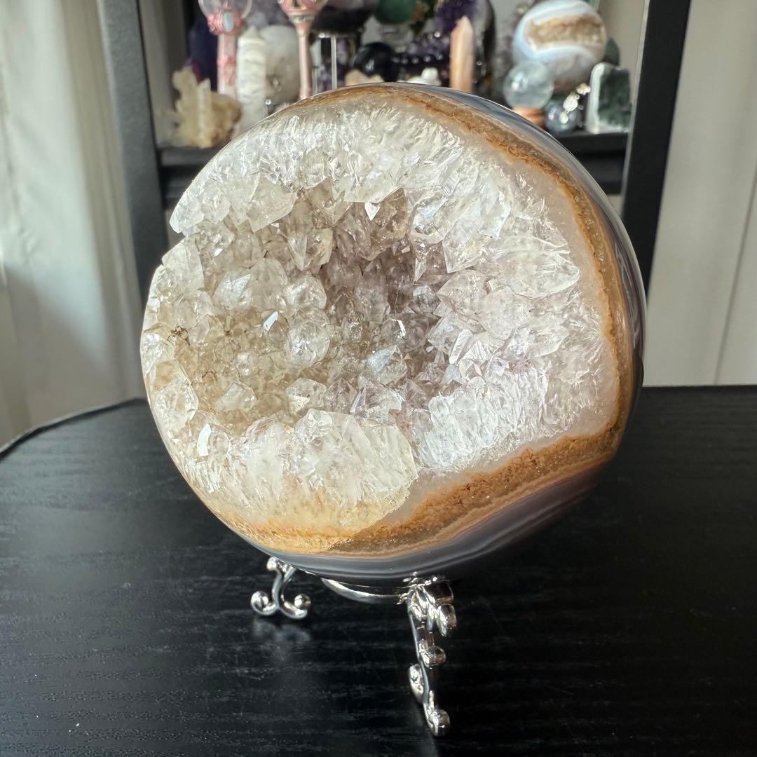 天然石瑪瑙の笑い口　置物　スフィア　丸玉NO.012402