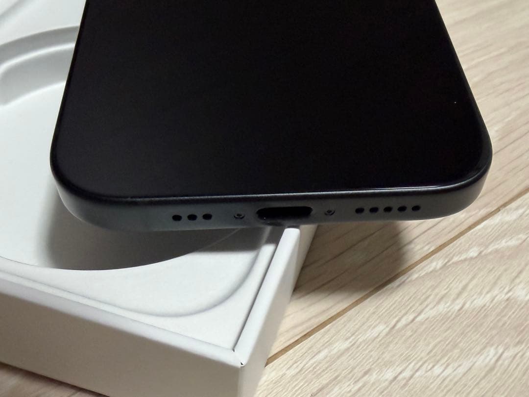 iPhone15 ブラック SIMフリー 128GB