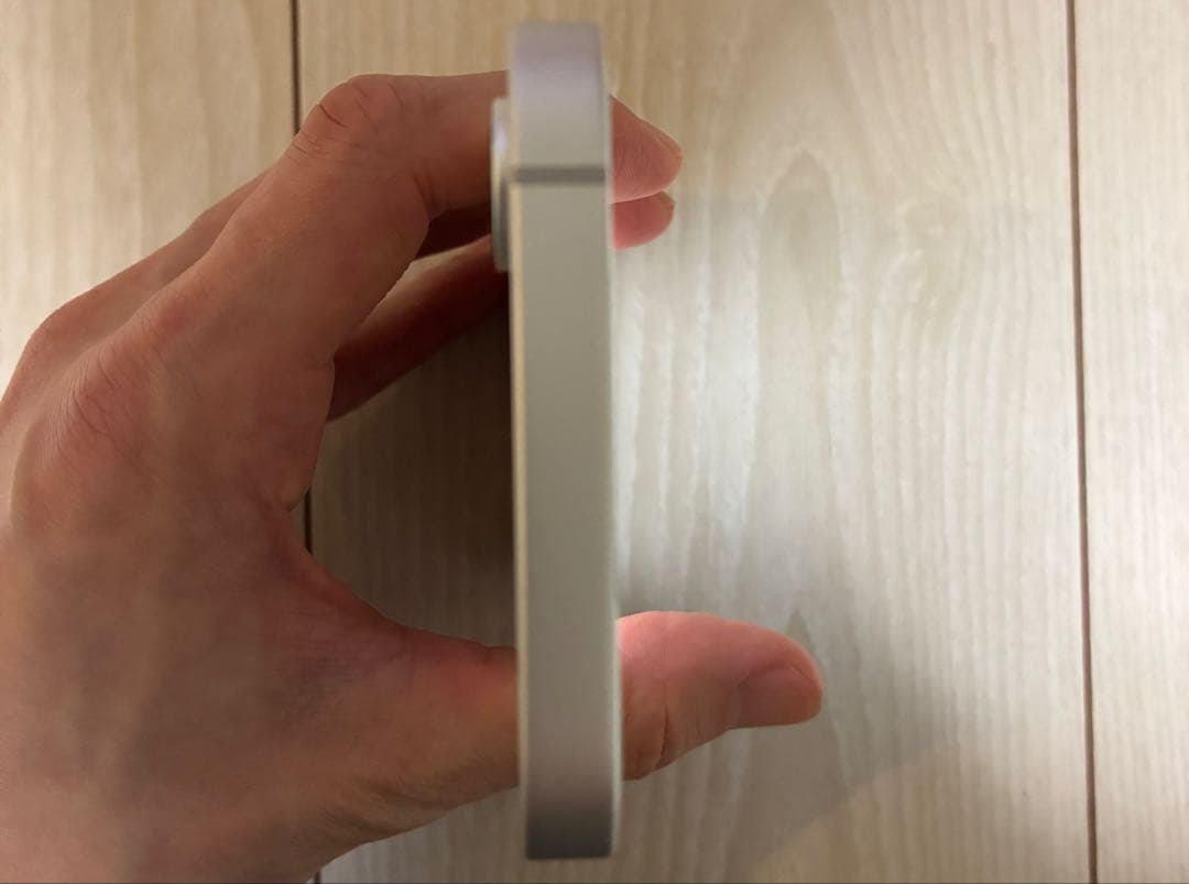 Apple iPhone 16e本体（バッテリー100%） ホワイト128GB