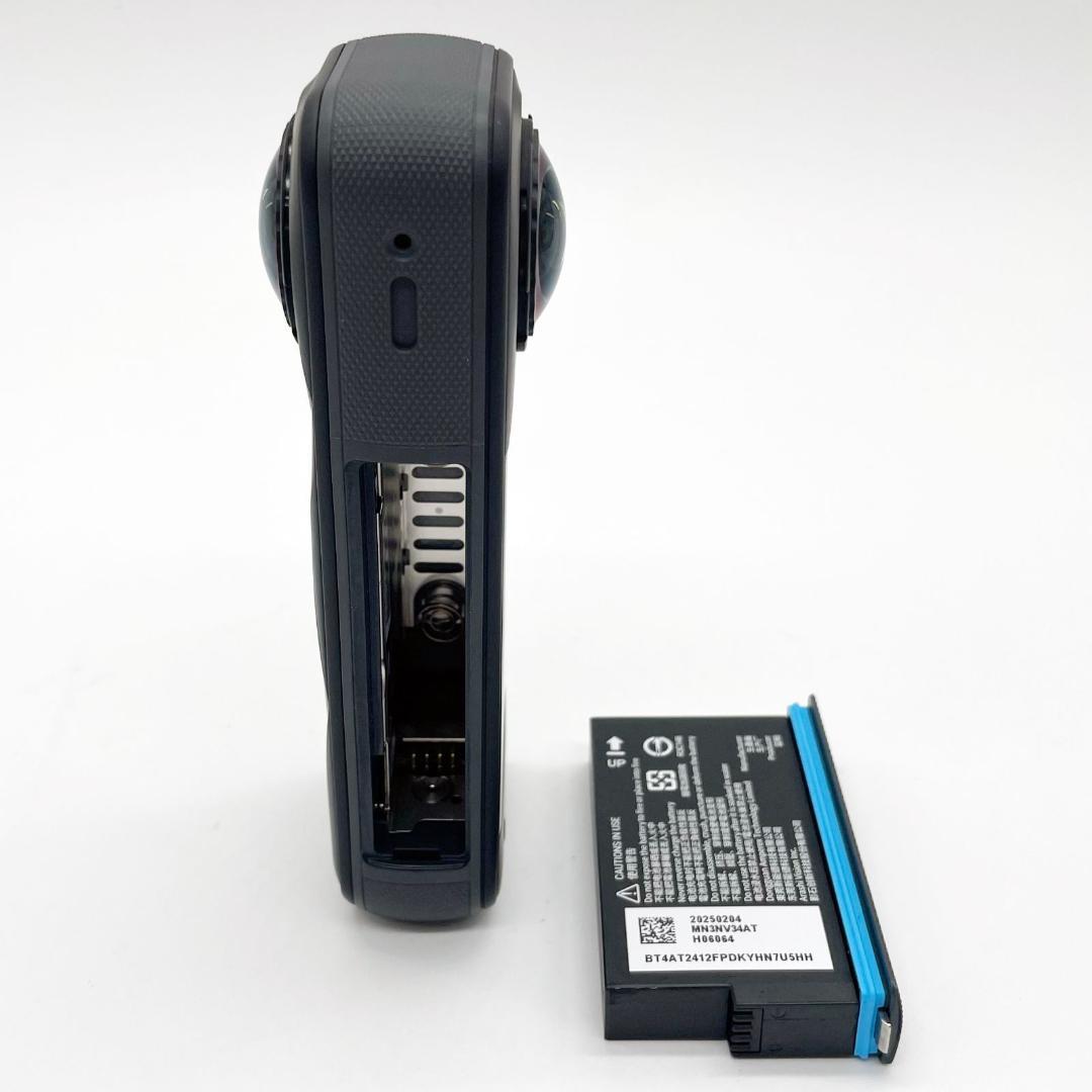 ■ほぼ新品 Insta360 X5