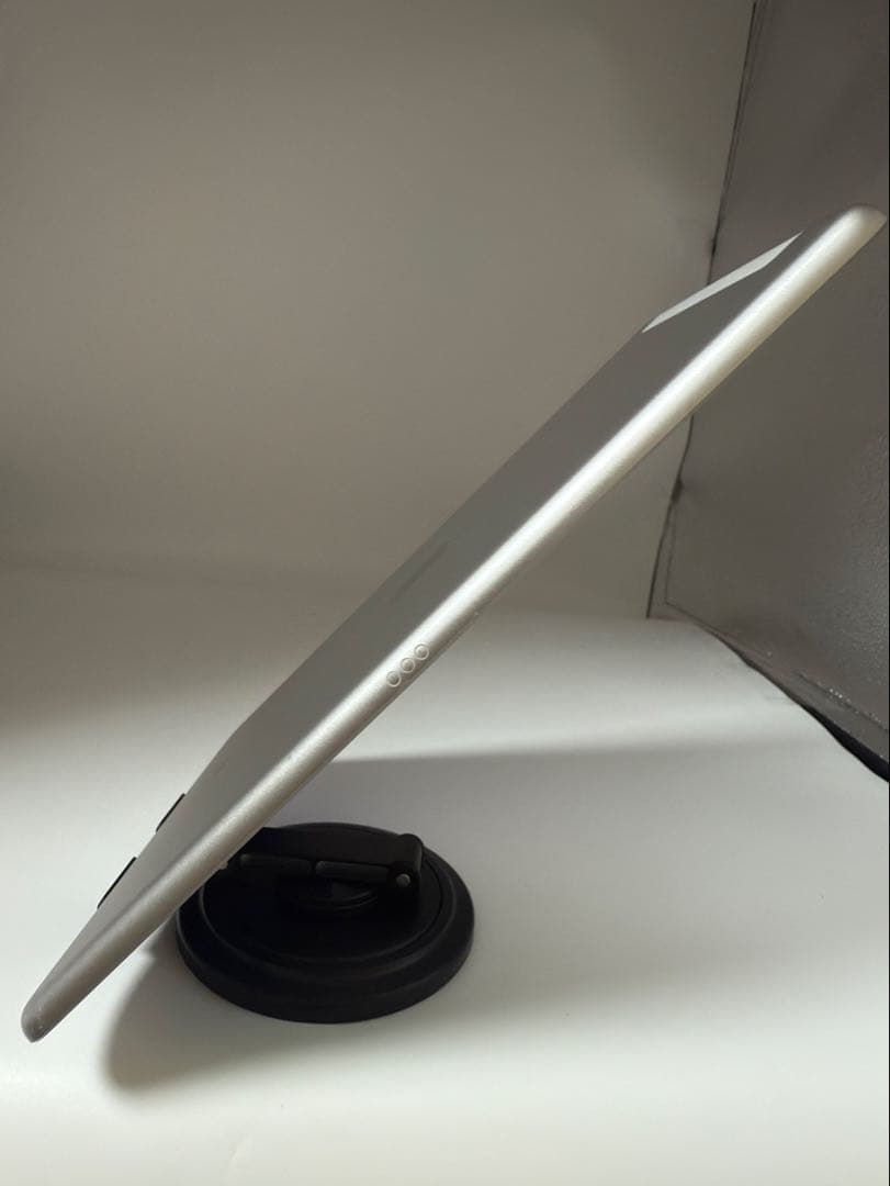 超美品 iPad 第8世代 Wi-Fi+Cellularモデル 32GB