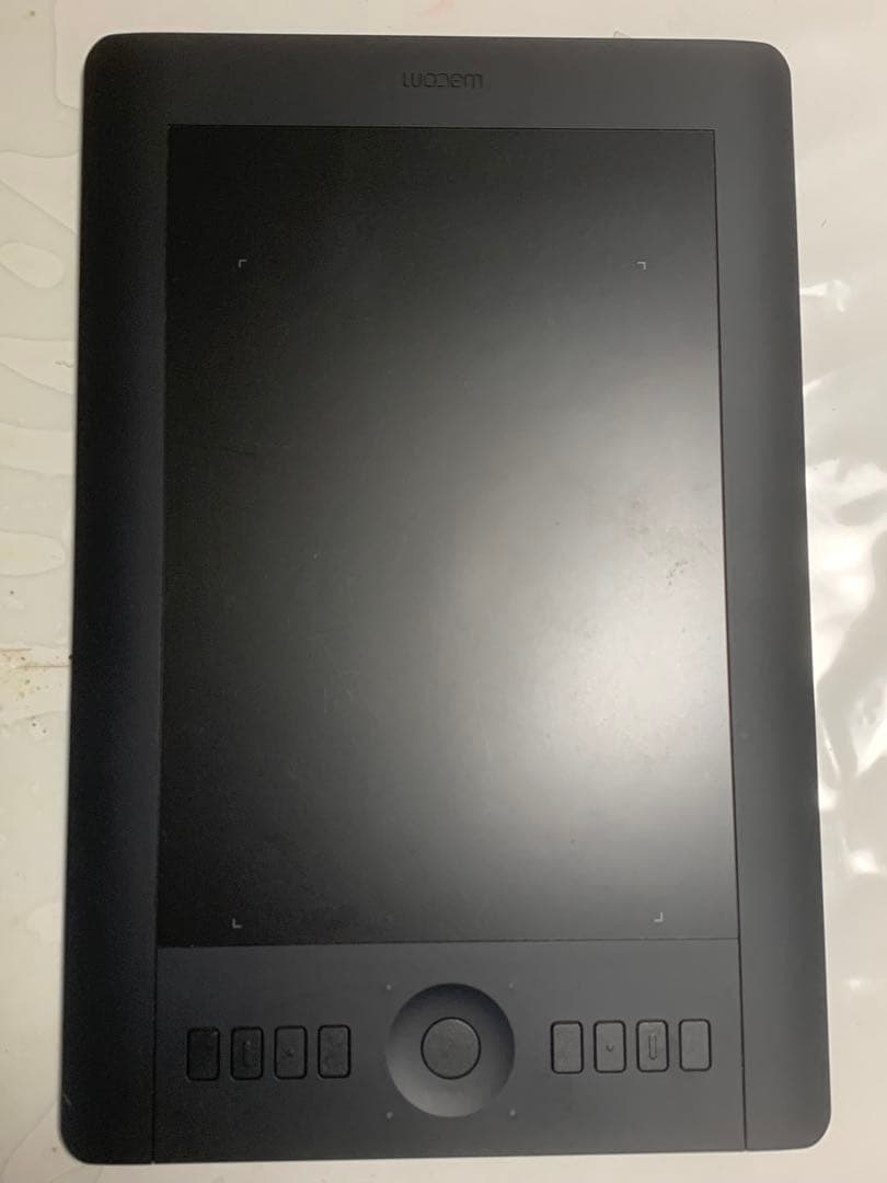 ワコム ペンタブレット intuos Pro Mサイズ PTH-651/K1