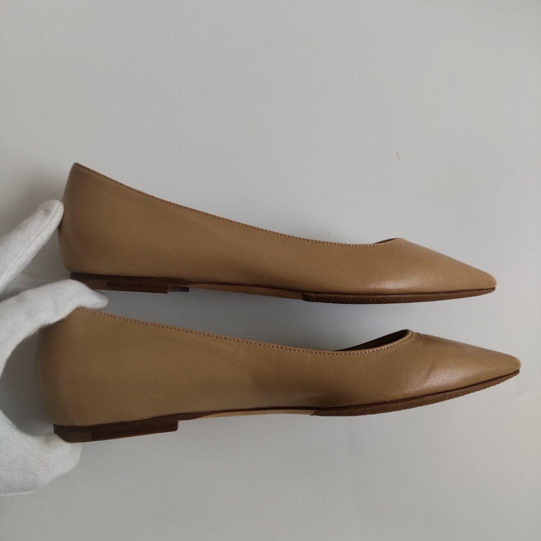 未使用級 ジミーチュウ フラット パンプス ポインテッドトゥ レザー ベージュ