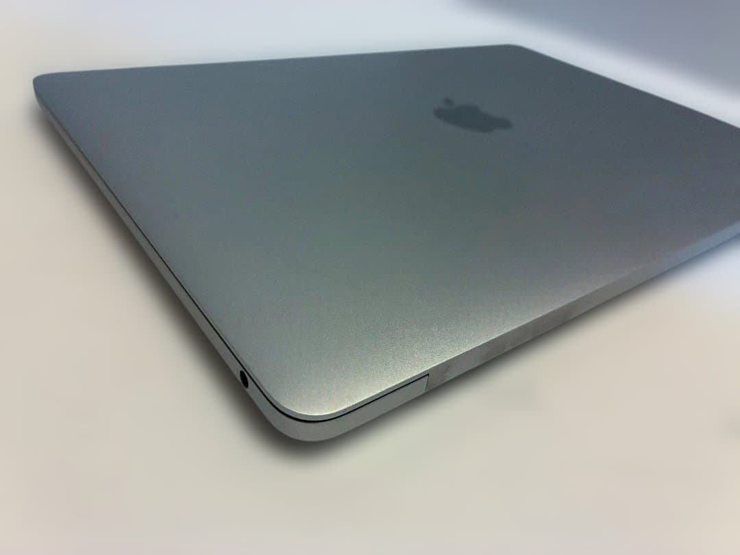 たか　Apple MacBook Pro 500GB SSD　2020年