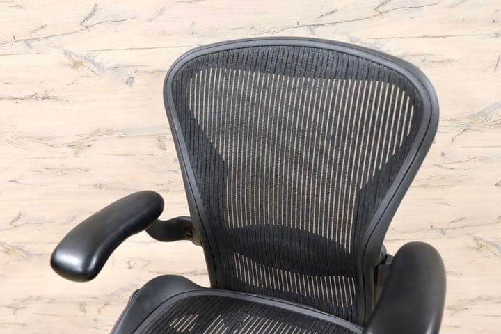 GMFF59○Herman Miller / ハーマンミラー AERON アーロ