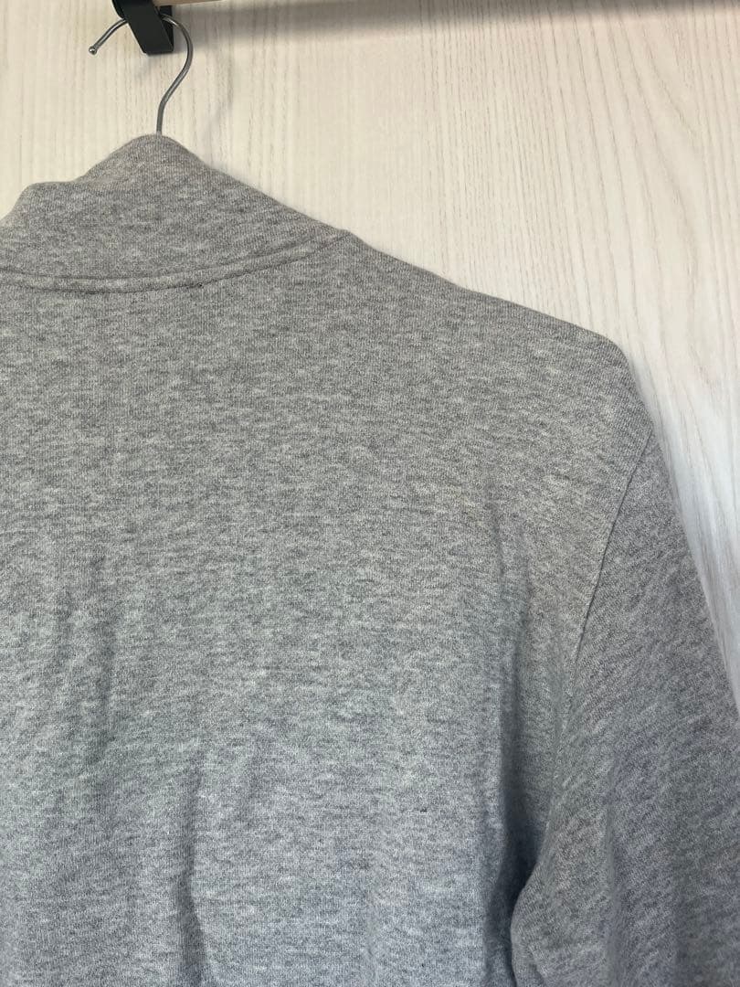 A.P.C. グレー ジップアップスウェット U