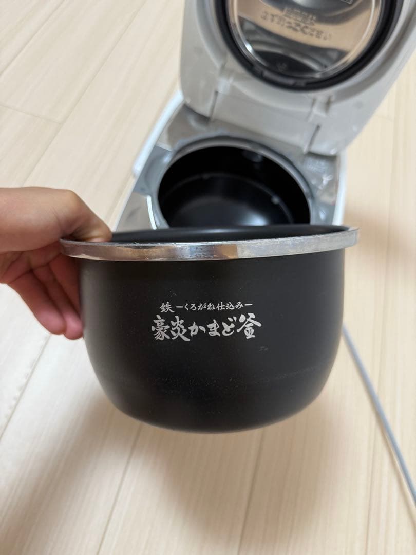 Zojirushi 炊飯器 NW-KB10 美品　2020年