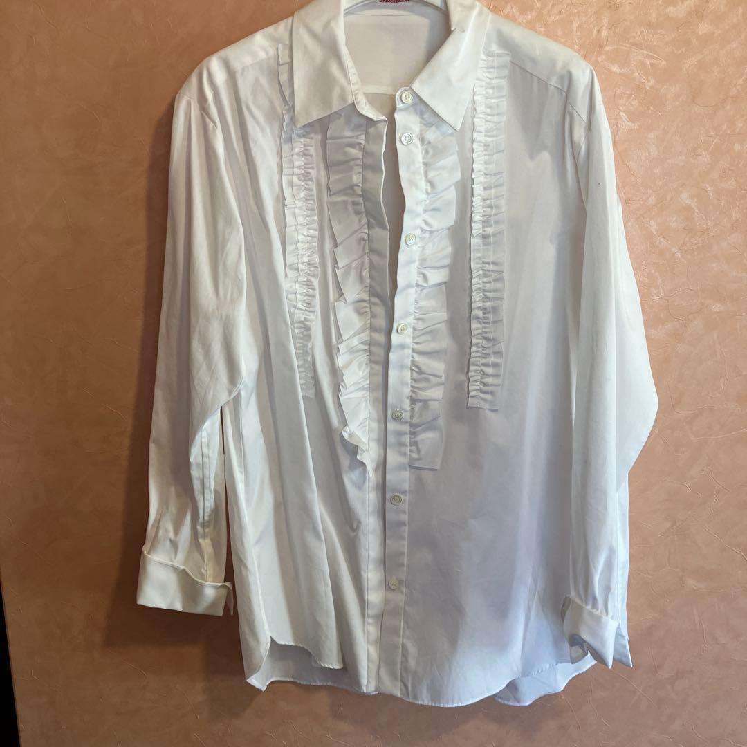 ドレステリア　フリルブザムシャツ38 未使用品DRAWER好き必見