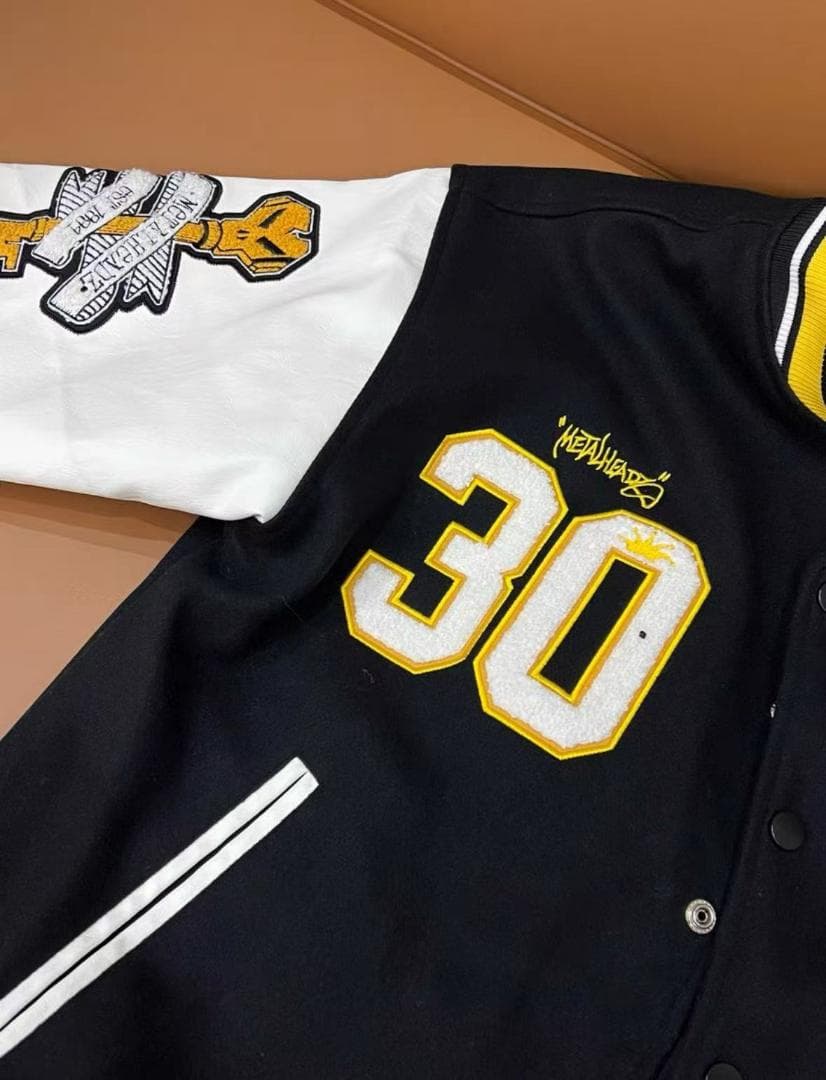 STÜSSY バイカラースタジャン