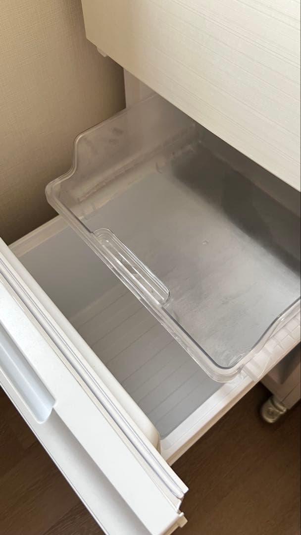 SHARP シャープ 両開き冷蔵庫152L (2022年製SJD15HW)