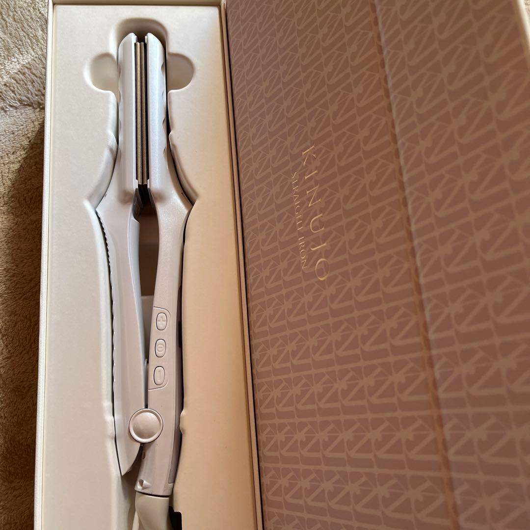 KINUJO ストレートヘアアイロン