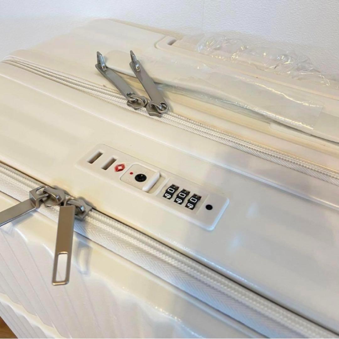 【Mサイズ】ホワイト　スーツケース　キャリーケース　多機能　超軽量