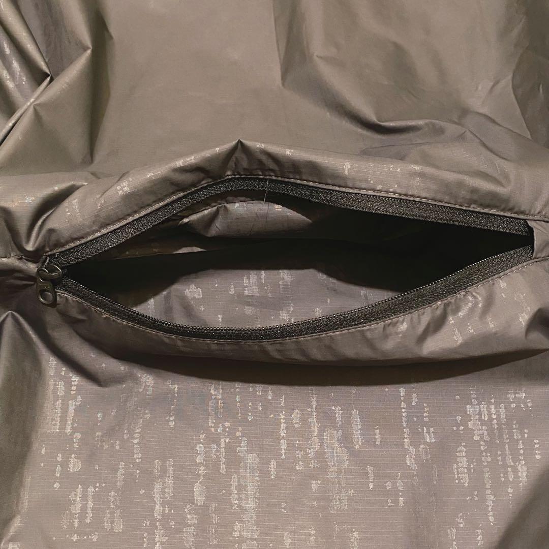 【美品】NIKE ナイキ ウィンドブレーカー パーカー 軽量 撥水 ランニング