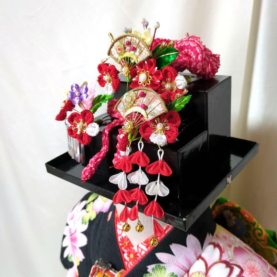 七五三　７歳 黒とピンクの花柄着物セット　簪セット付き