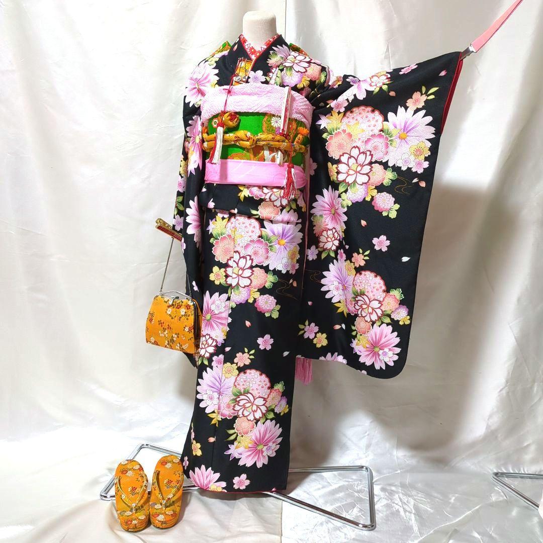 七五三　７歳 黒とピンクの花柄着物セット　簪セット付き
