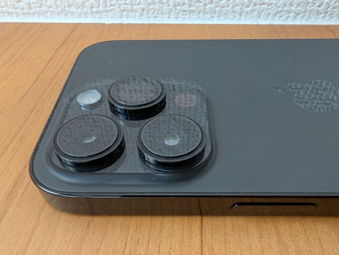 iPhone 14 Pro 本体