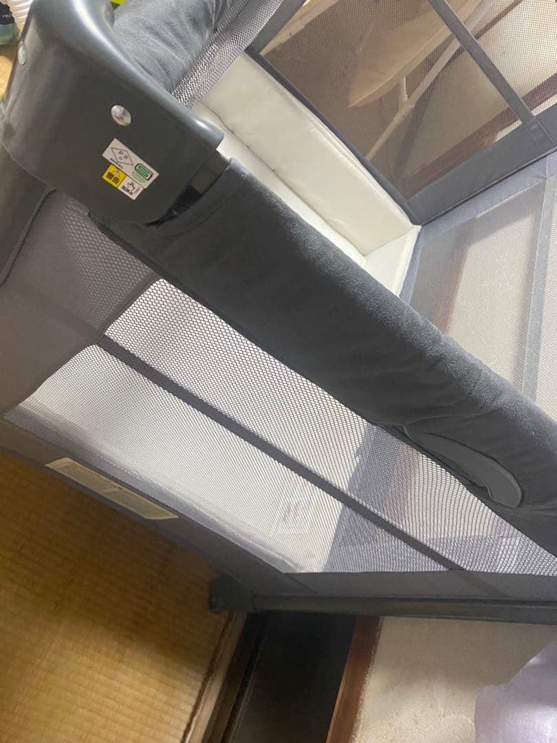 美品アップリカ　ココネル エアープラス AB(グレーGR) ベビーベット