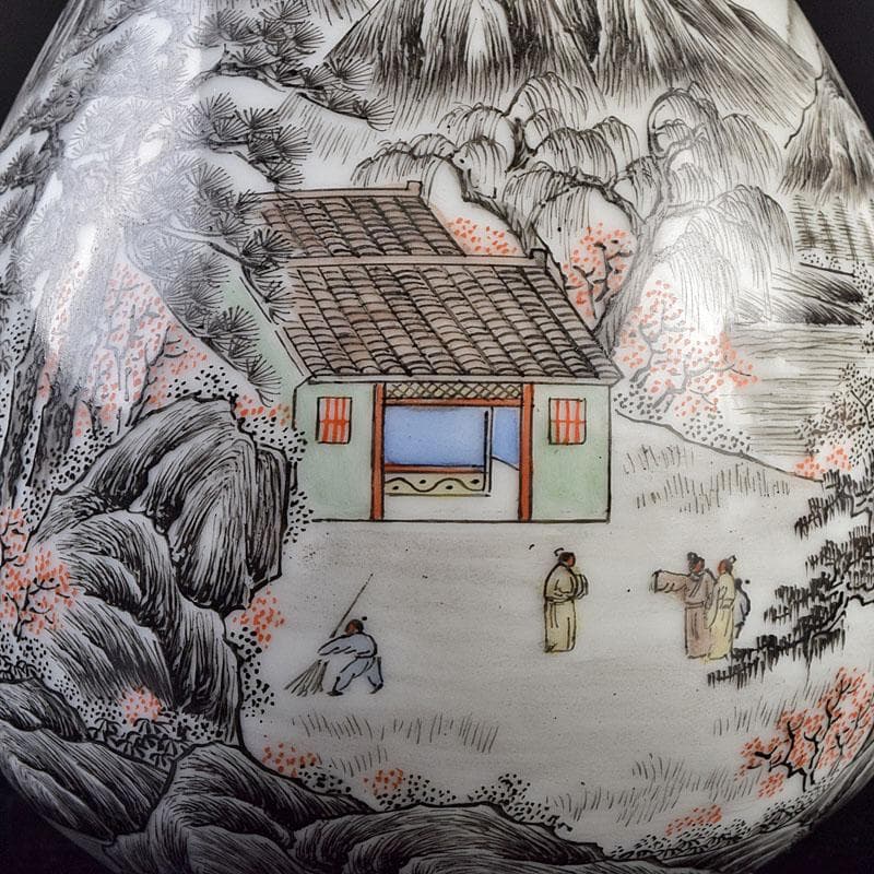 中国　乾隆年製款　粉彩　色絵　山水人物文　玉壷春瓶　V　R9206