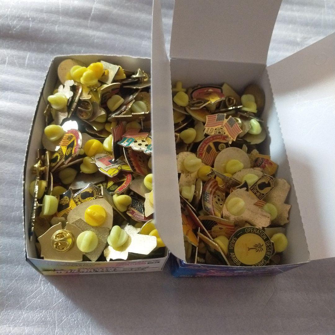 昔のピンバッチ3