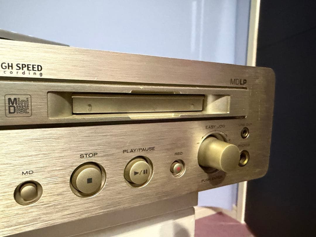 動作品　Marantz CM6001 CD/MD リモコン付き　マランツ