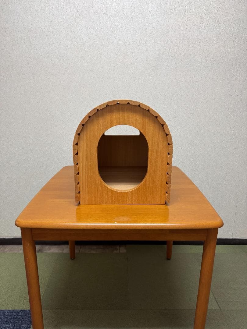 木製アーチ型犬小屋（室内用）