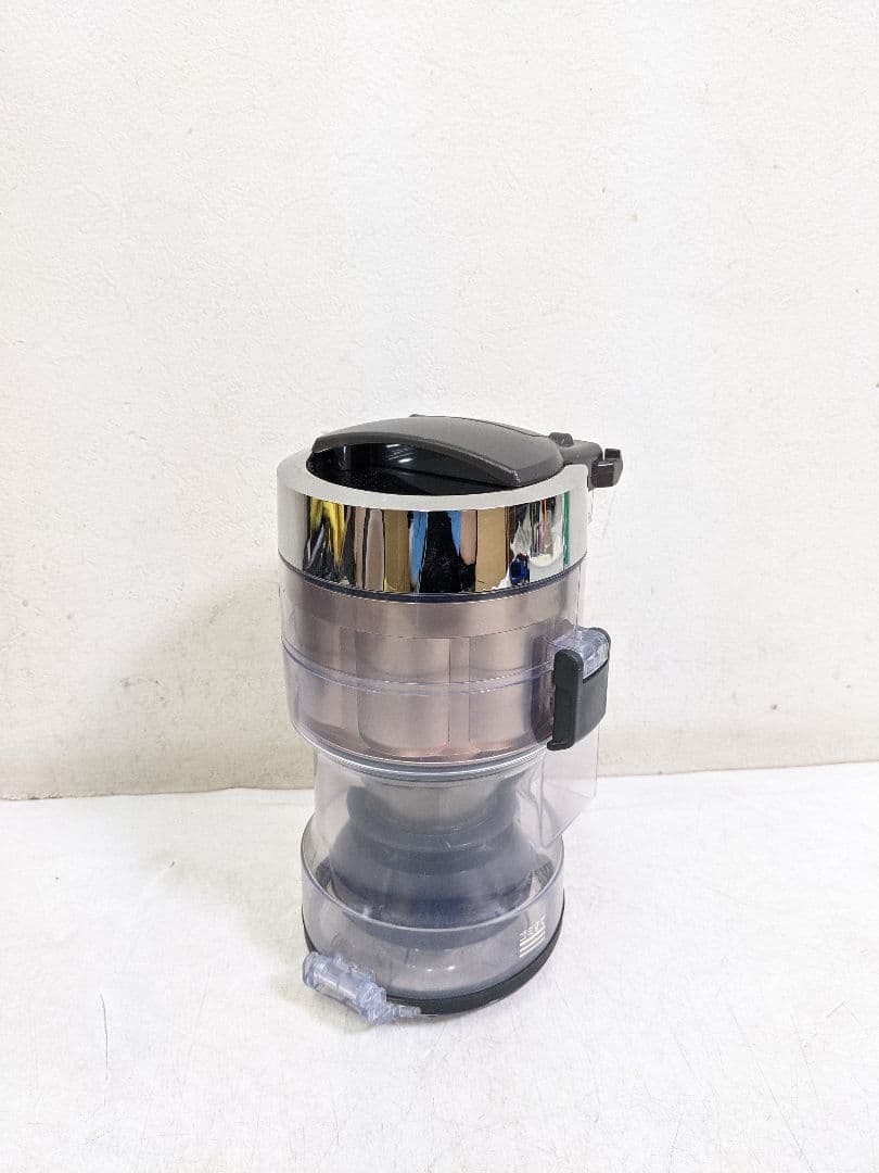 Panasonic MC-SR550G-N サイクロン式掃除機 2018年製