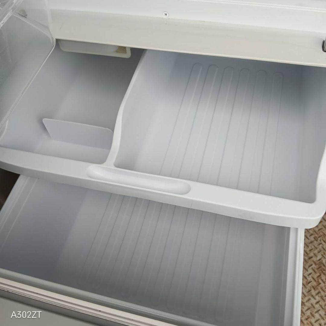 【1076】人気モデル　SHARP　大型冷蔵庫　350L