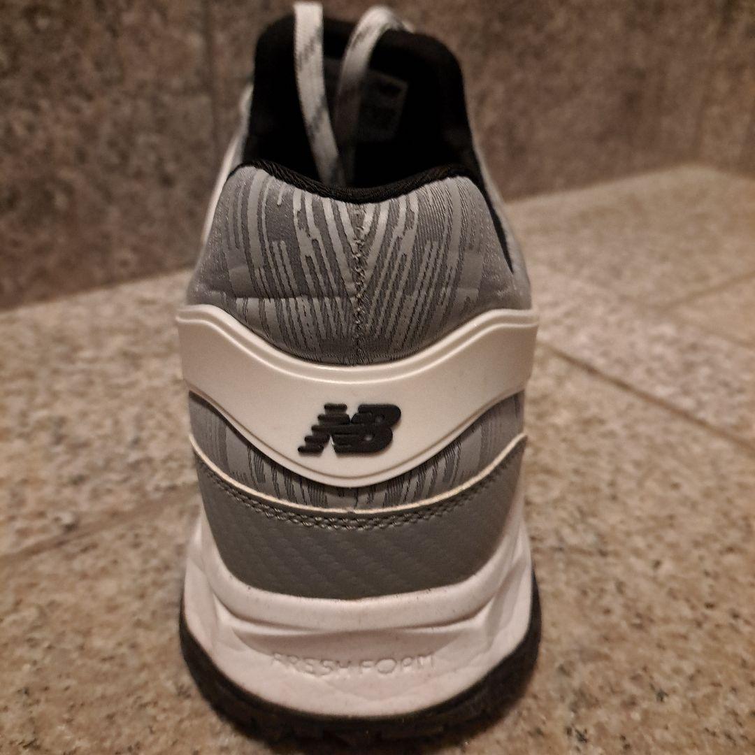 New Balance ゴルフシューズ グレー