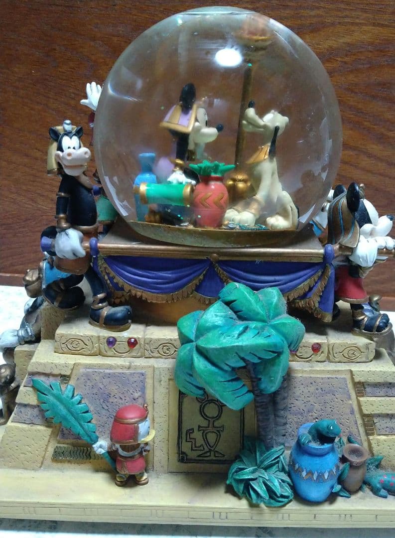 Disney☆ミッキーと仲間たち☆スノーグローブ