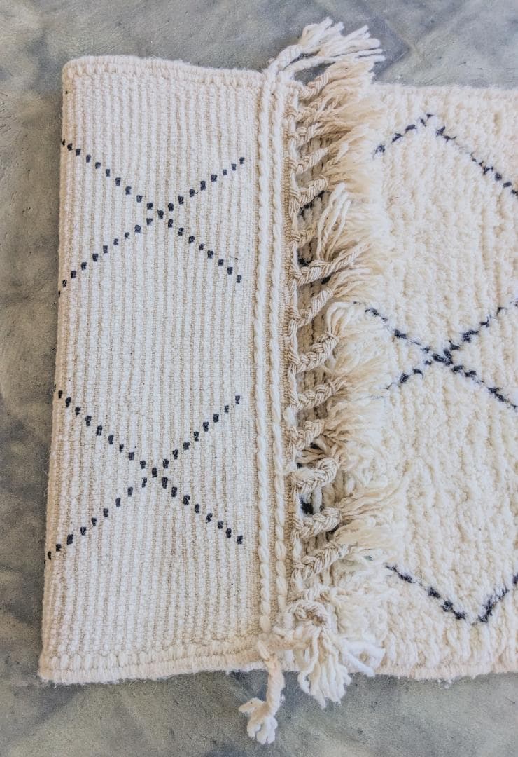 【限定セール中】-モロッコ-ミニベニワレンラグ-No.21(65×111cm)