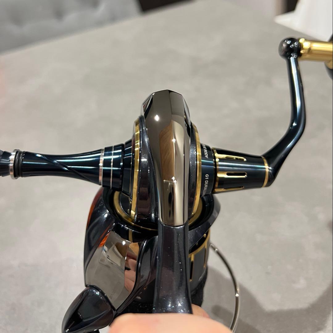 特価！　早い者勝ち！！極美品！！！ダイワ　23ソルティガ 6000-H