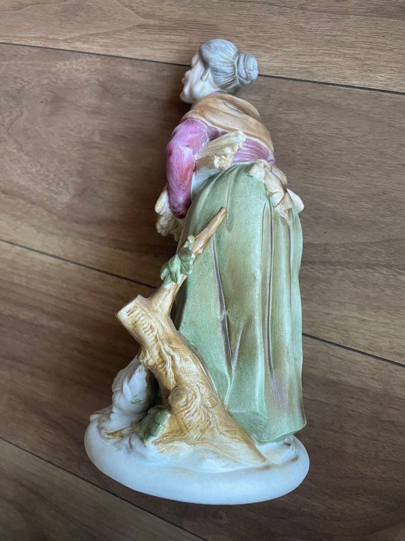 陶器　置物　老婆