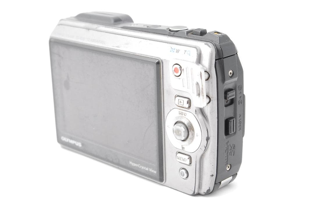 【完動品】OLYMPUS Tough TG-820　防水　耐衝撃　コンデジ