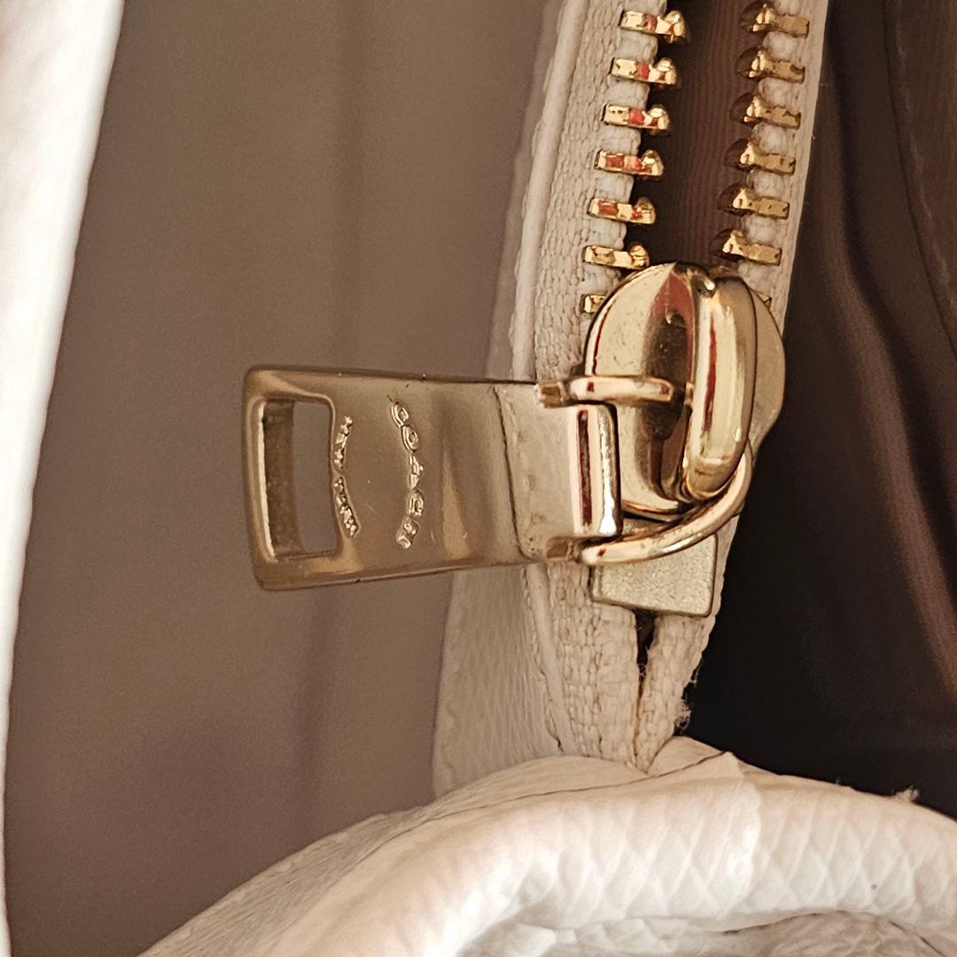 COACH　ショルダーバッグ　ハンドバッグ　2way　 ショルダーストラップ付き