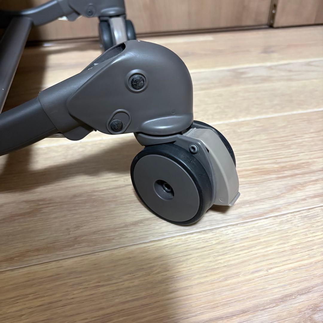 【美品・動作確認済】combi ネムリラAT LM 電動ハイローチェア