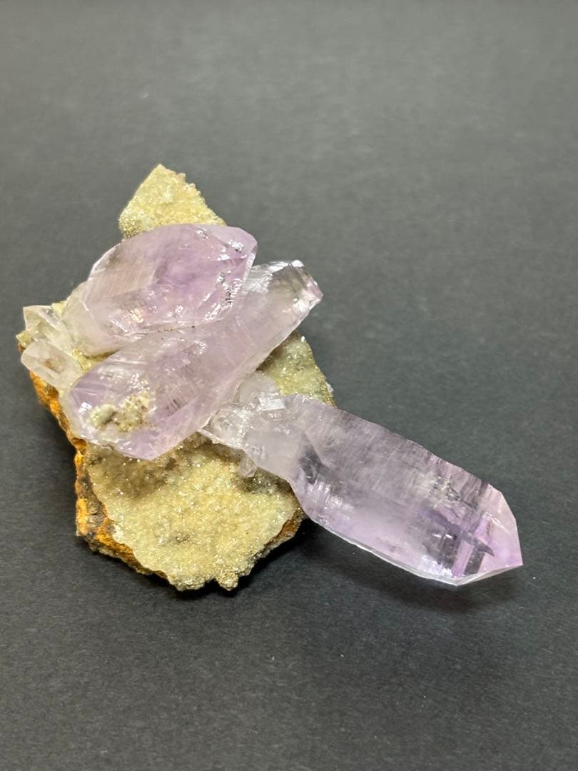 ベラクルスアメジスト　クラスター　29g 母岩付き　天然石