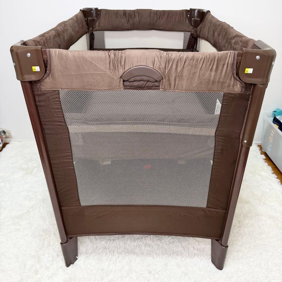 美品 Aprica ココネルエアープラス ベビーベッド ブラウン 折りたたみ